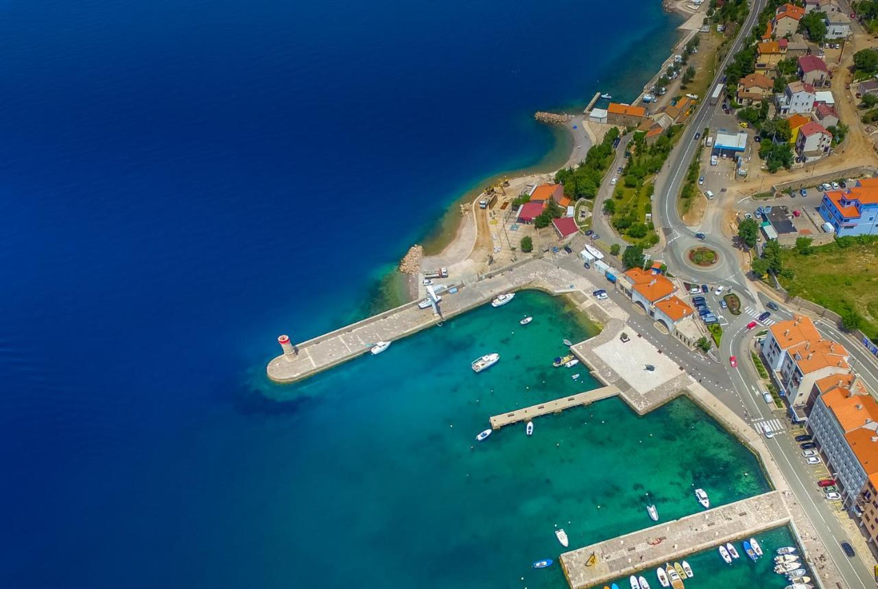 Apartment Segnia Senj  Bagian luar foto