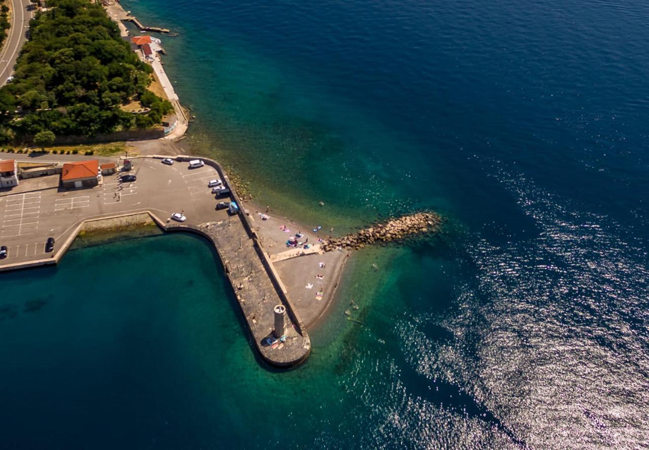 Apartment Segnia Senj  Bagian luar foto