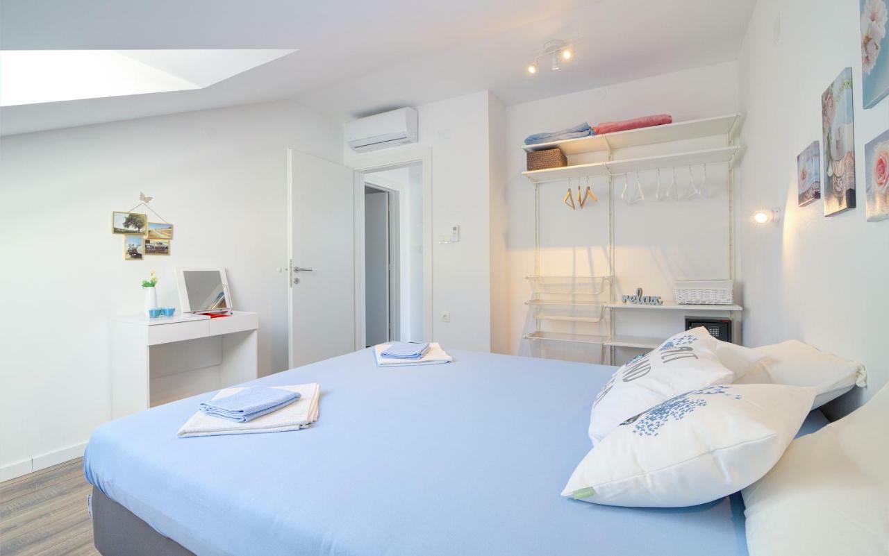 Apartment Segnia Senj  Bagian luar foto